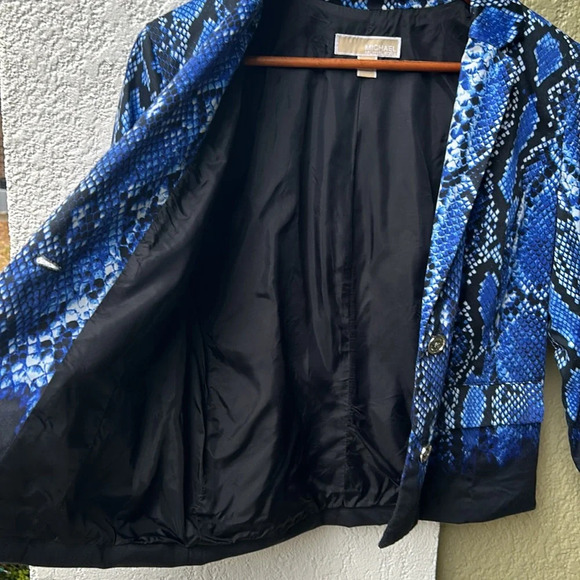 Michael Kors Blue Snakeskin print jacket - Picture 6 of 7